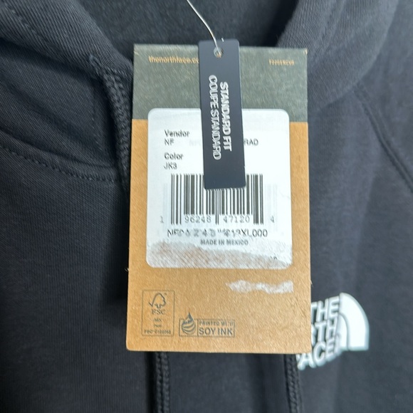 The North Face Women’s plus size 3XL Black Hoodie new with tags - Picture 3 of 9